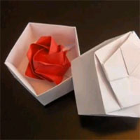 Pentagonal Gift Box origami picture
