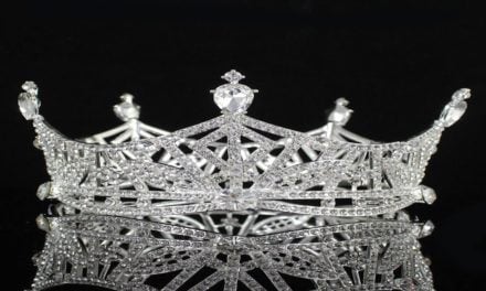 A Biological Male Wins Local Miss America Pageant-Hank Unplugged Short